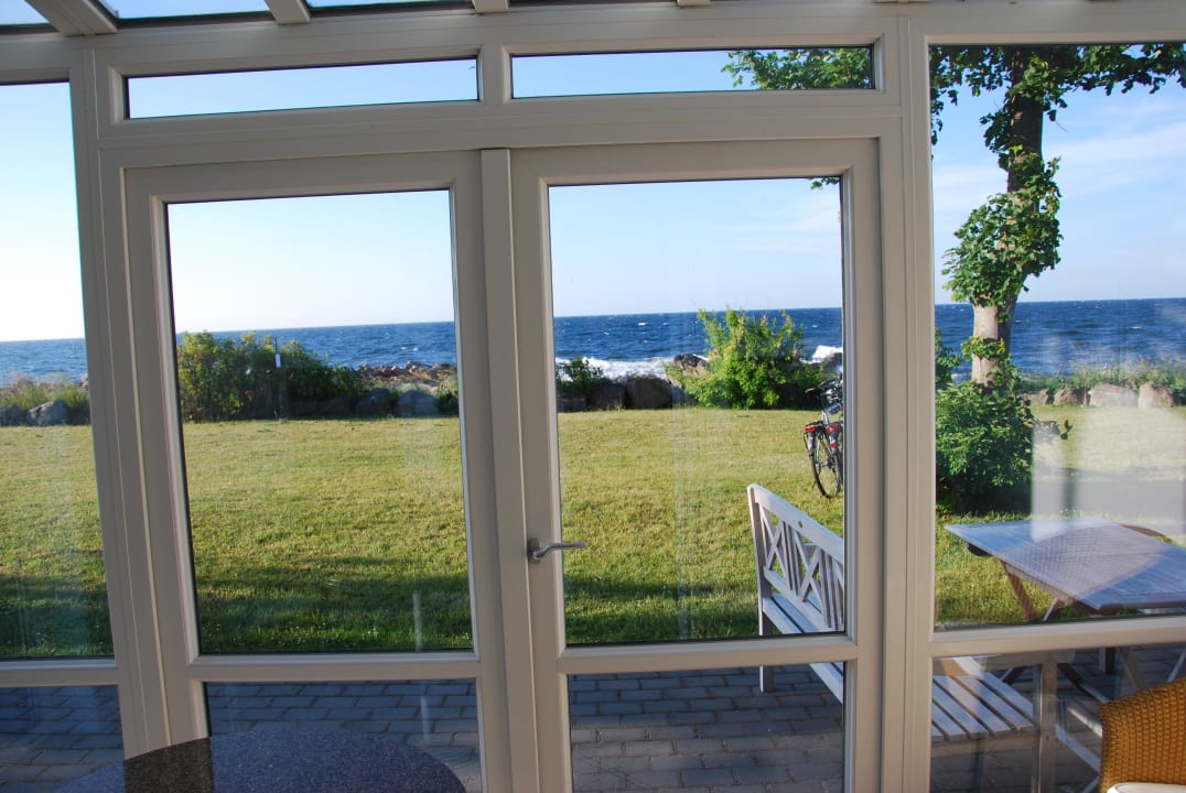 Ausblick vom Wohnzimmer. Romantik Apartements