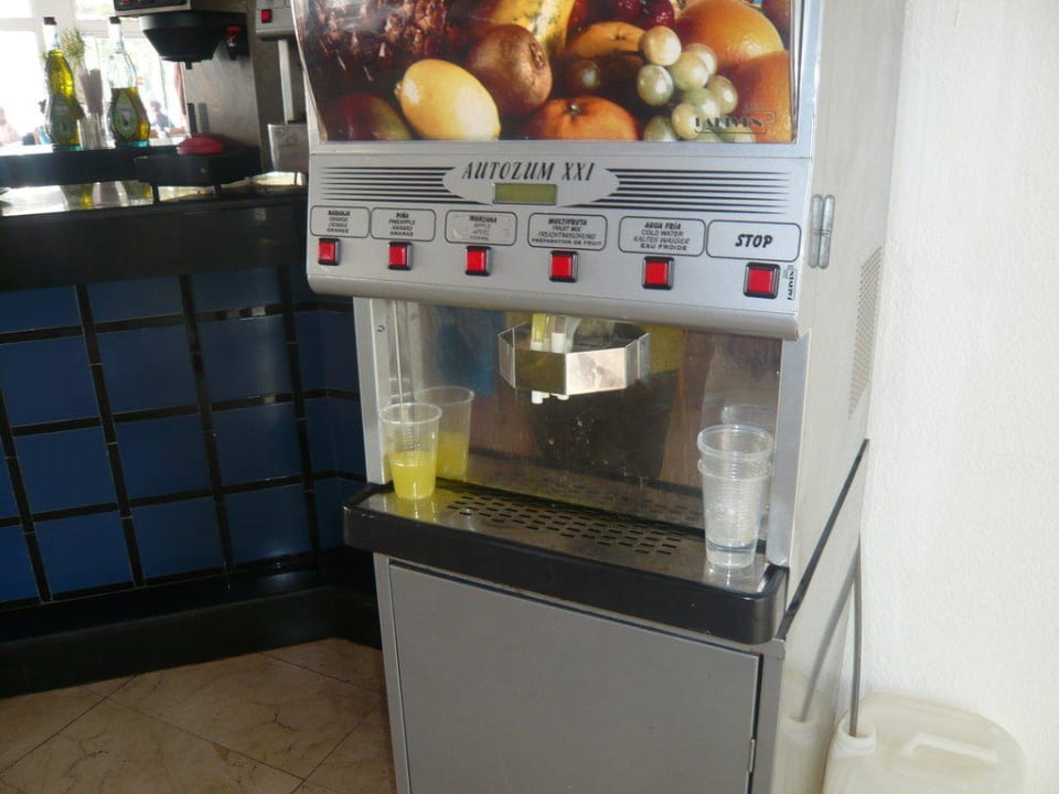 Becher Becher Becher Calimera Fido Gardens