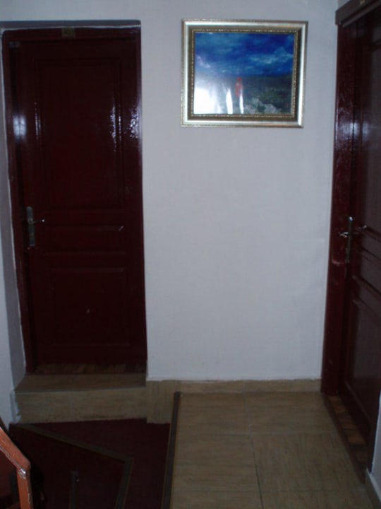 Das rechte Zimmer war unseres Hotel Esen