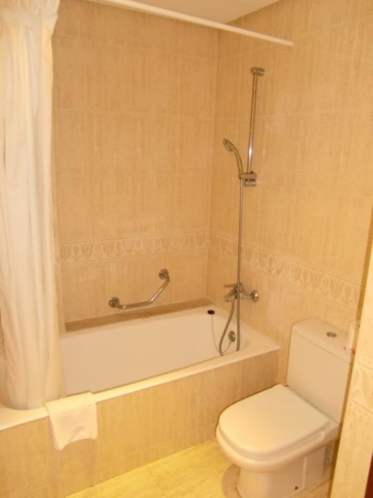 Badezimmer allsun App.-Hotel Orient Beach