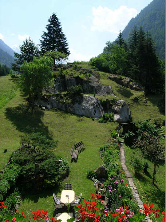 Ausblick - unser Gastgarten Gasthaus Pension Schön