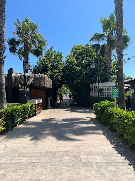 Strand Adalya Elite Lara