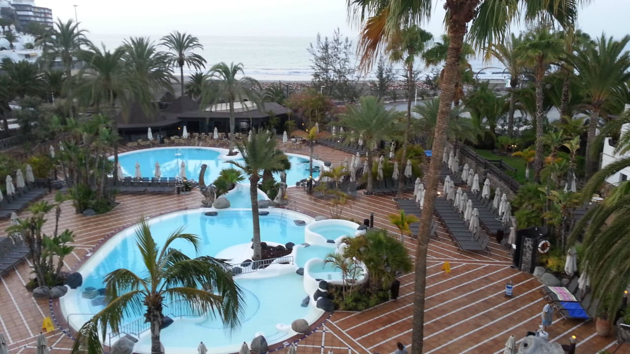 Ausblick vom Balkon Corallium Beach by Lopesan Hotels - Adults only