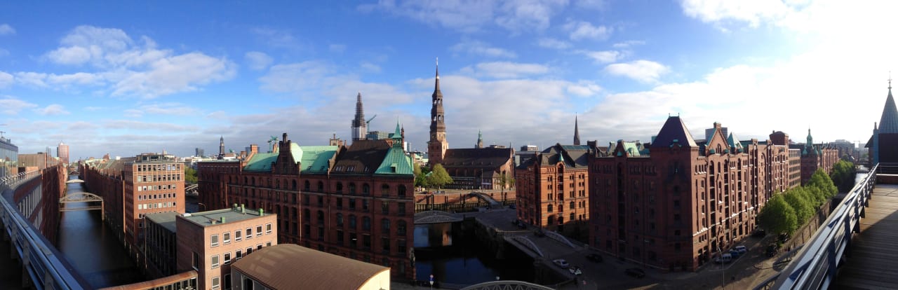 Suite with a view. AMERON Hamburg Hotel Speicherstadt