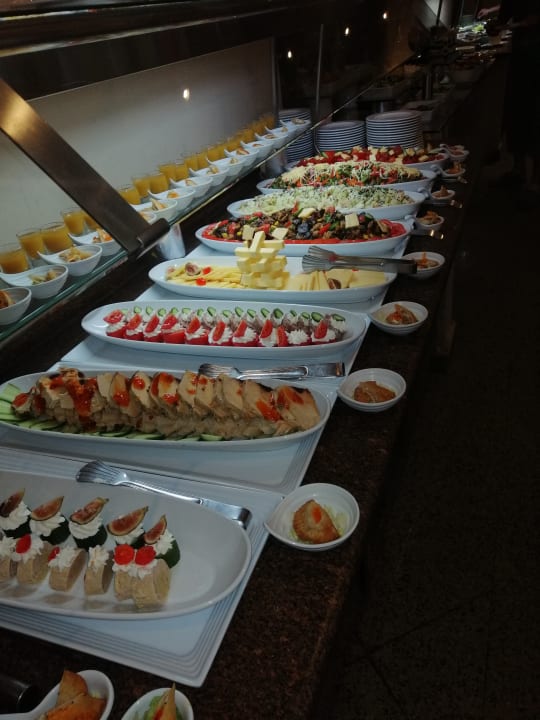 Gastro Three Corners Equinox Beach Resort