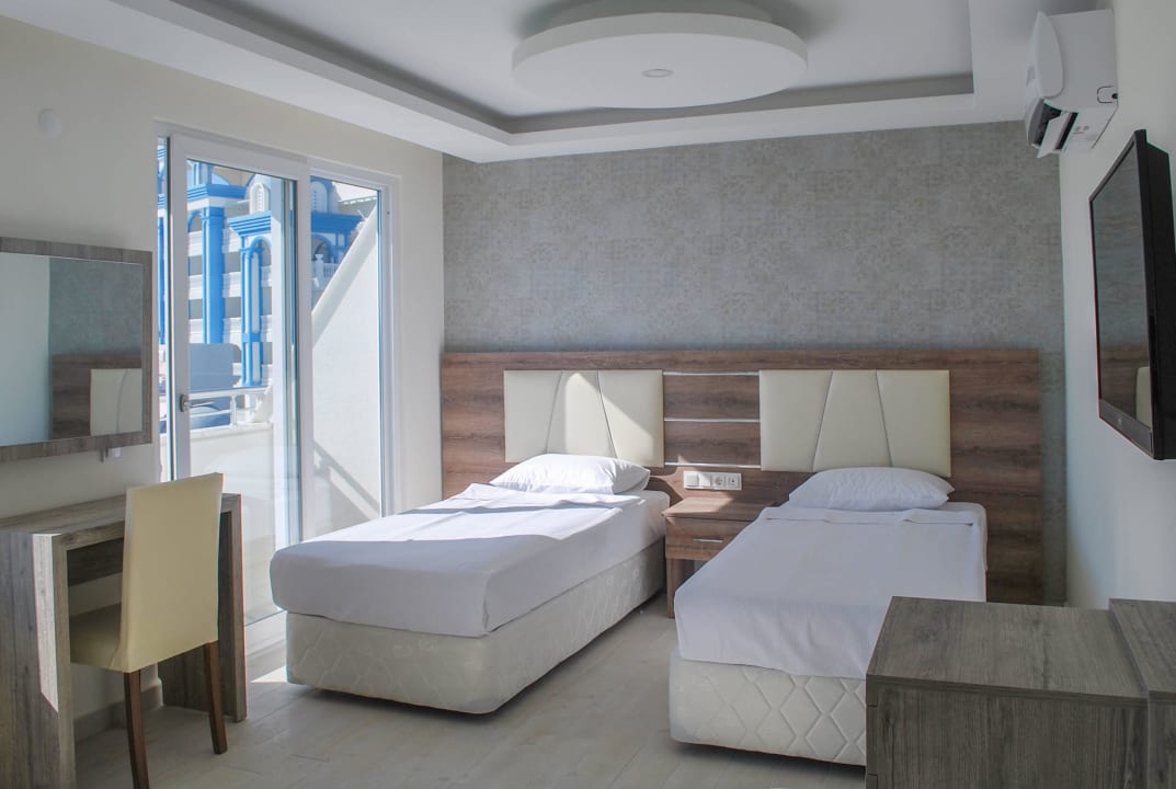 Delux Rooms Kolibri Resort Hotel