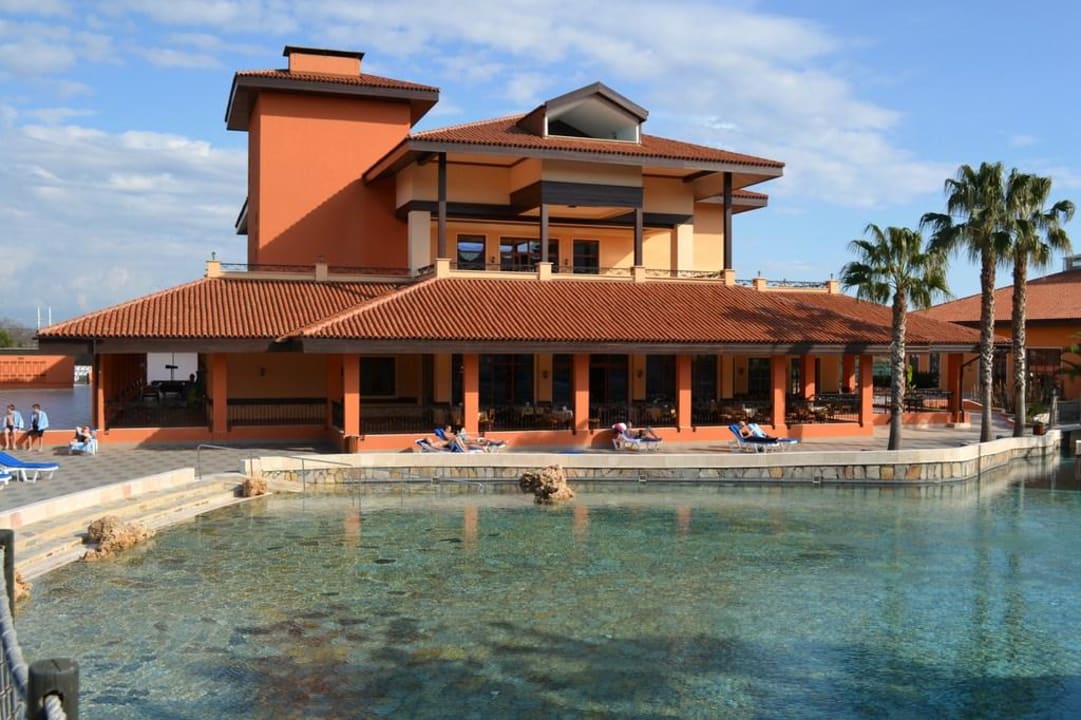 Poolanlage Club Grand Aqua