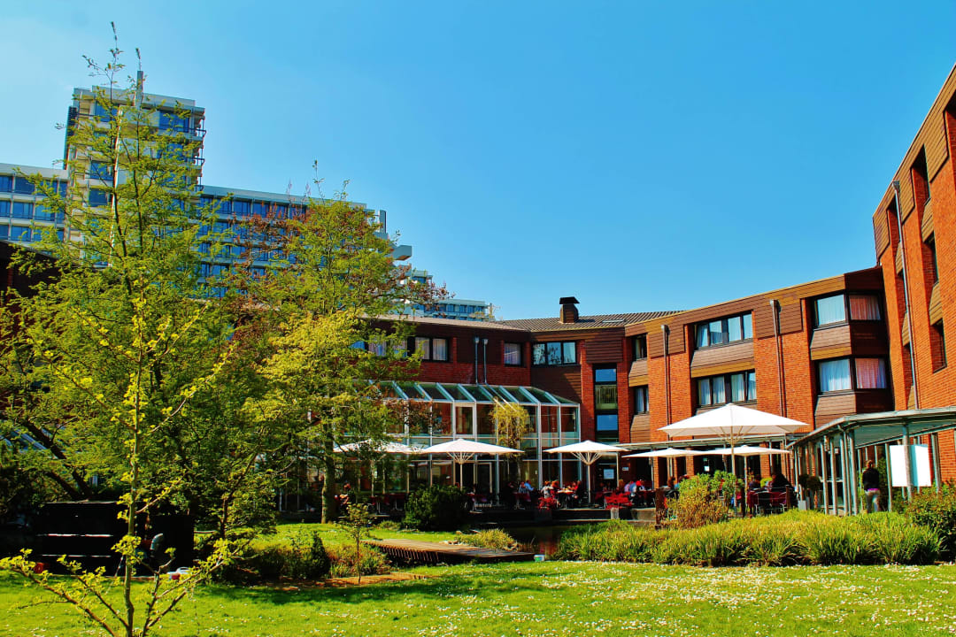 Ausschnitt vom Garten des GSI GSI Hotel Bonn