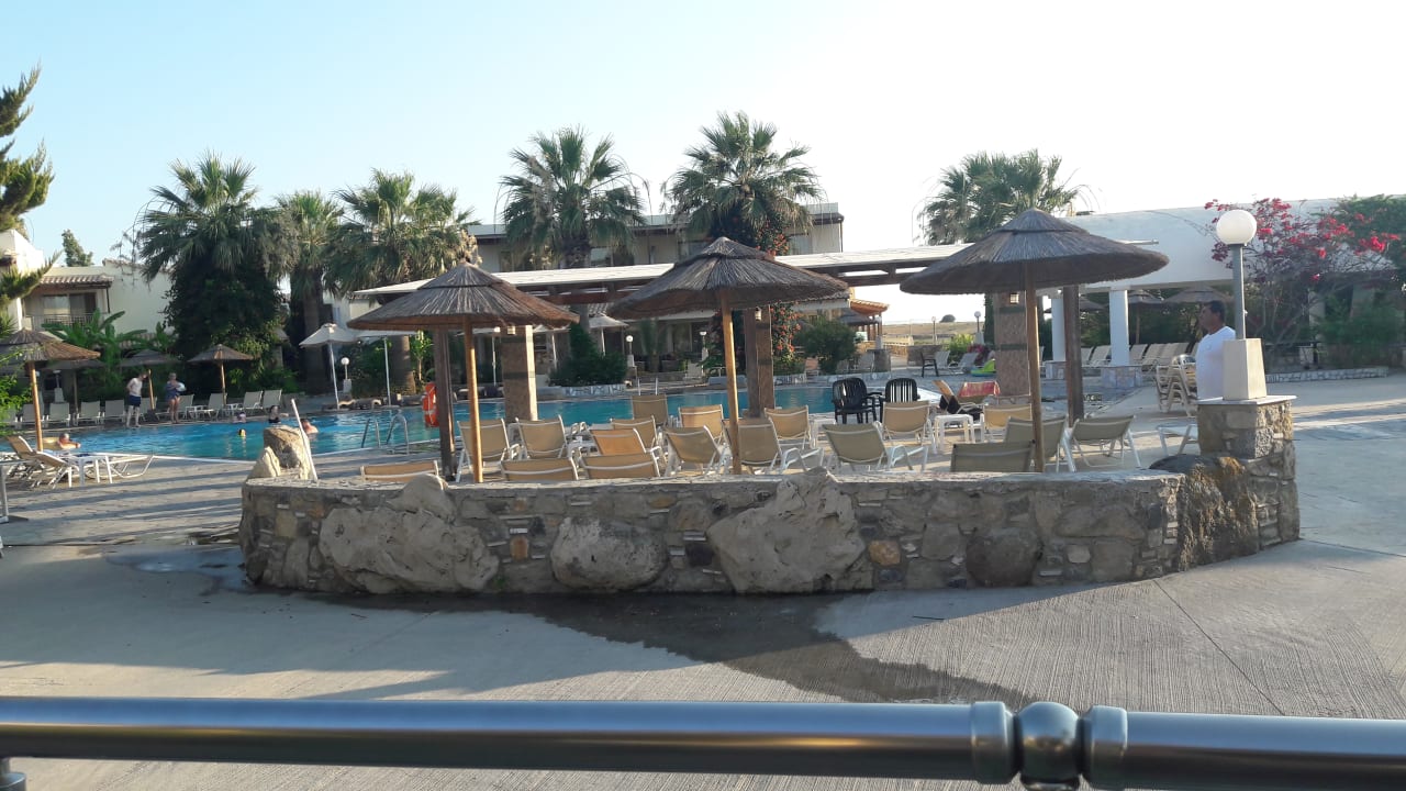 Pool Hotel Kouros Palace