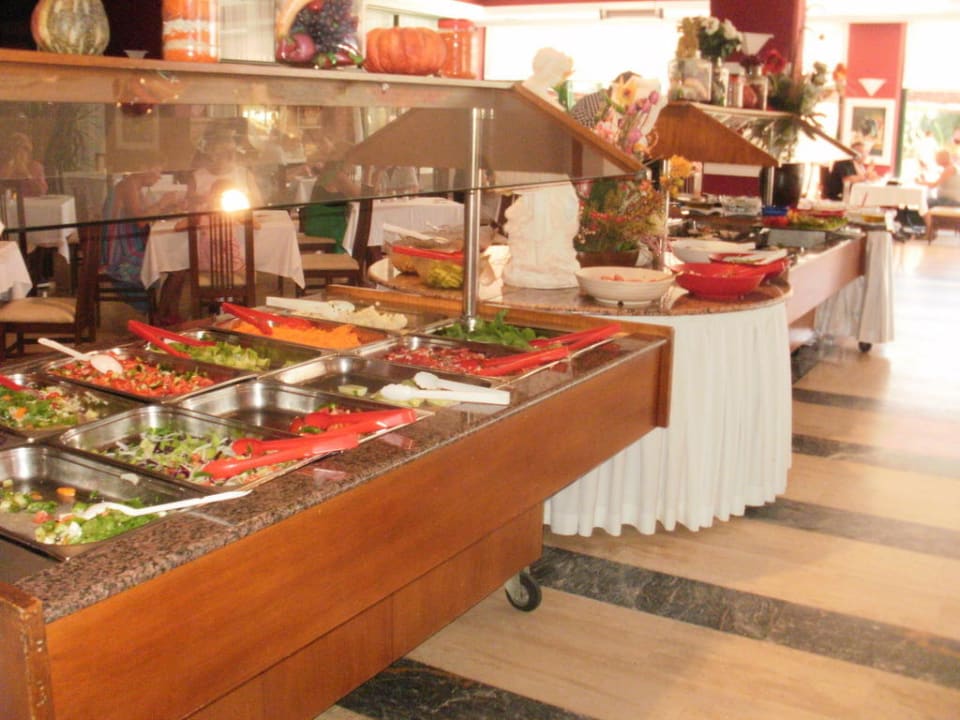 Mittagsbuffet im Miramare- Beach  Hotel Miramare Beach