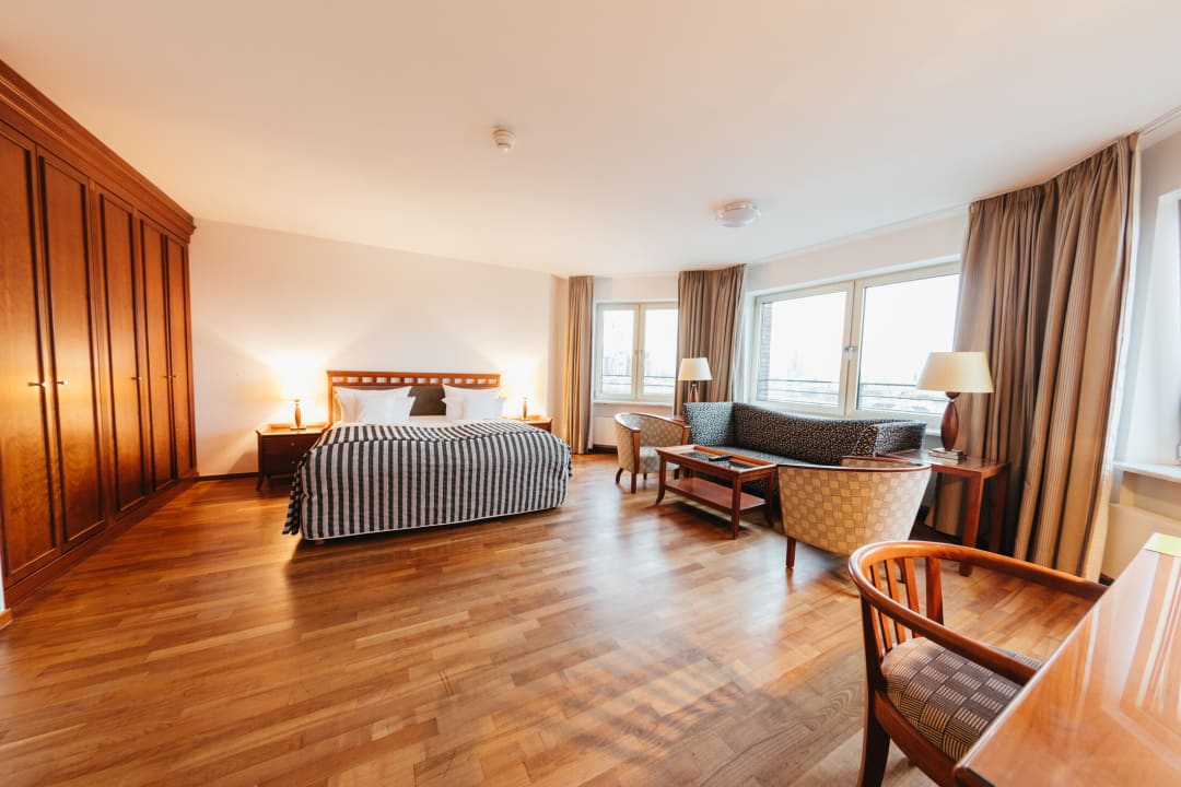 Zimmer Lindner Hotel Frankfurt Main Plaza, part of JdV by Hyatt
