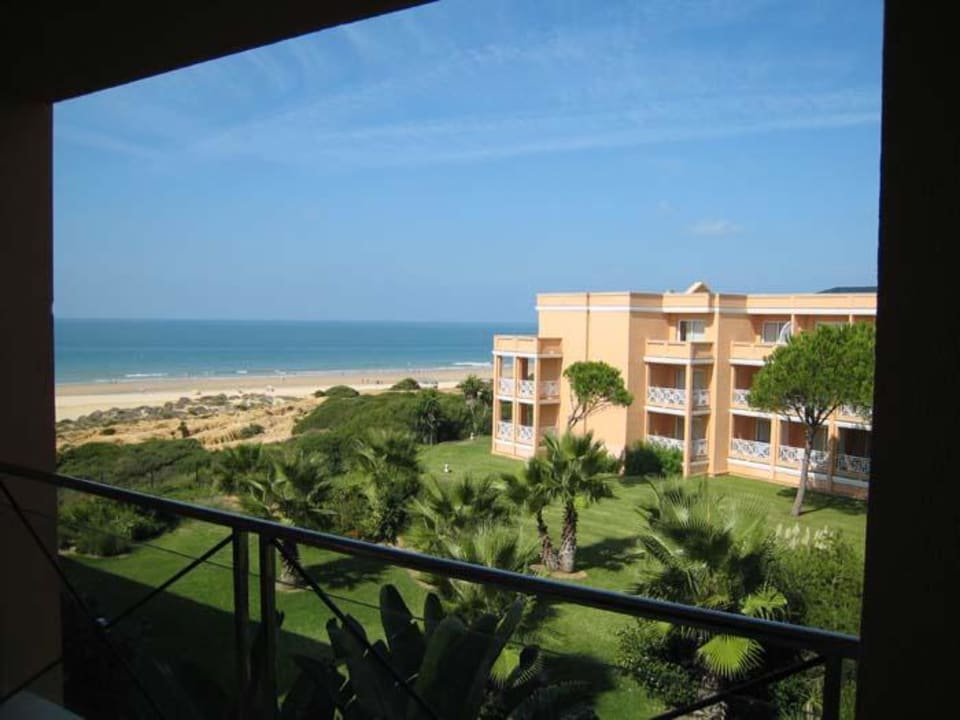 Gartenanlage Ost und Nachbarhotel Hipotels Barrosa Palace
