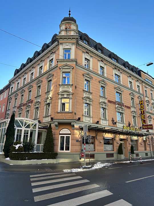 Außenansicht Hotel Neue Post