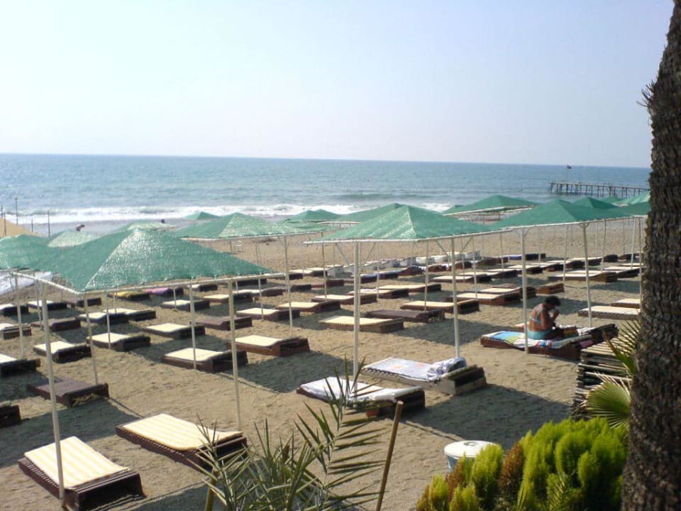 Strand Hotel Club Tess