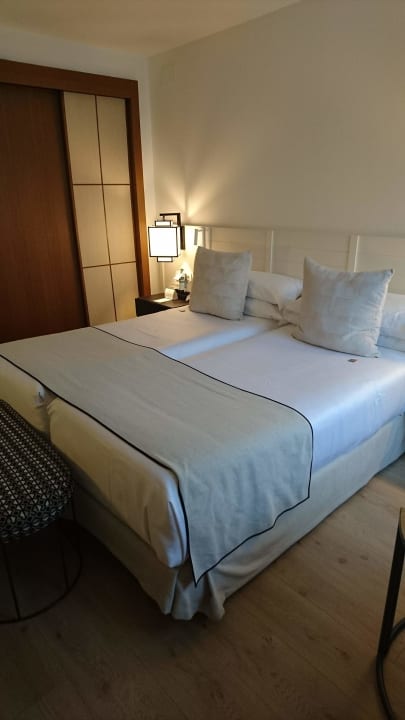 Zimmer Hotel Molina Lario Gallery