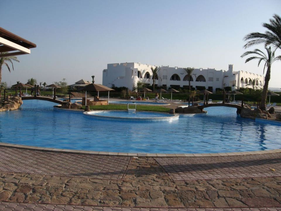 Hotel Three Corners Equinox Beach Resort