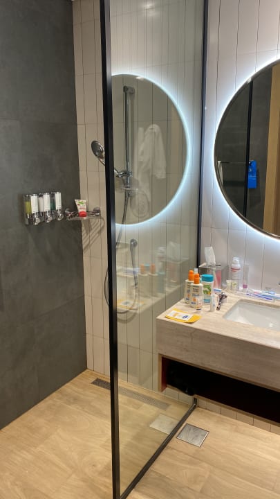 Zimmer Hampton by Hilton Marjan Island