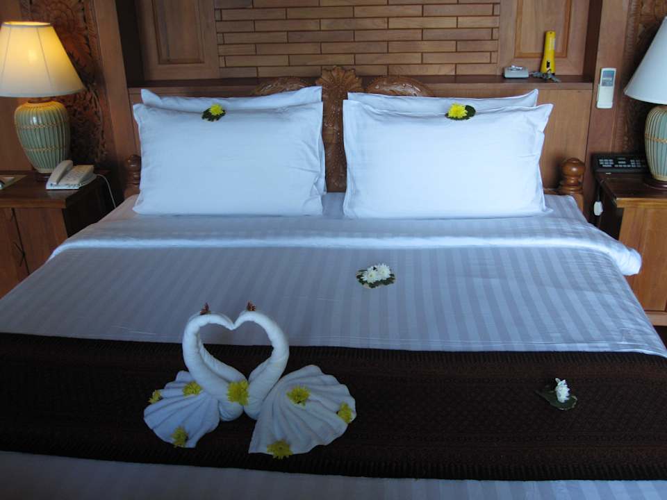 Aus Handtüchern gefaltete Tiere Panviman Resort Koh Phangan