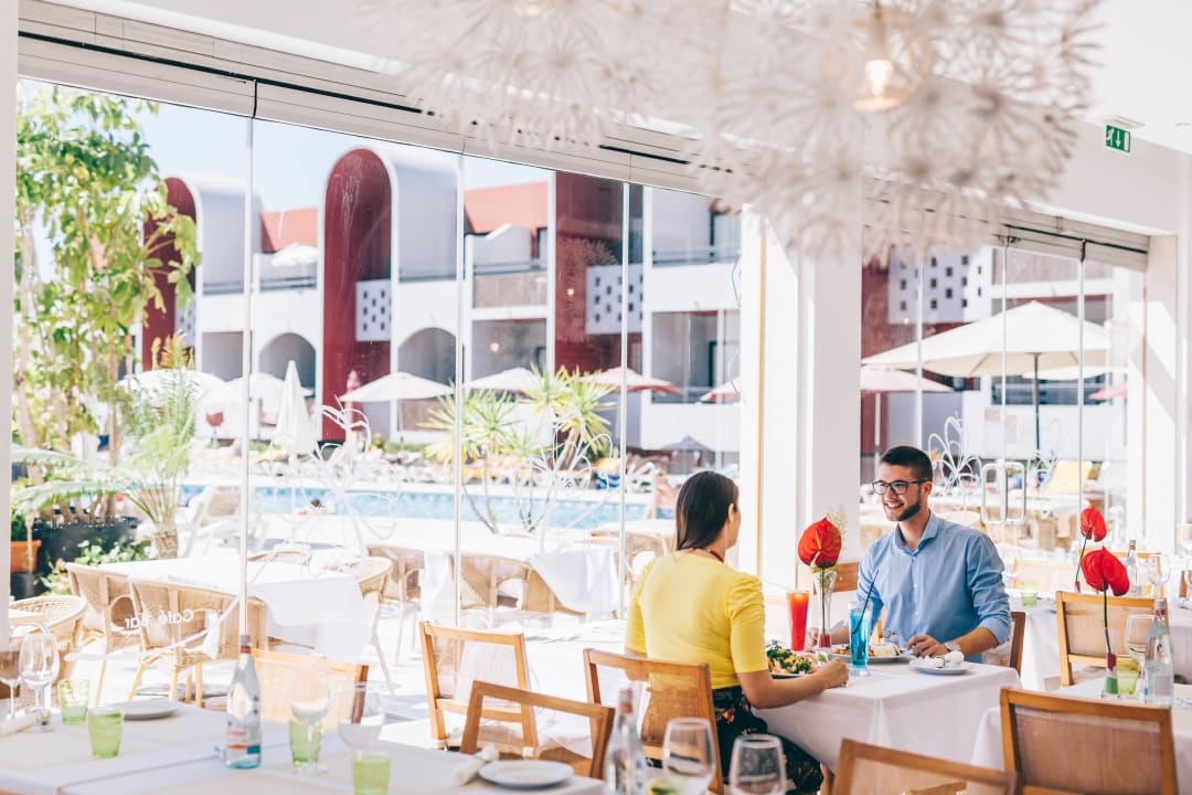 Gastro Muthu Oura Praia Hotel