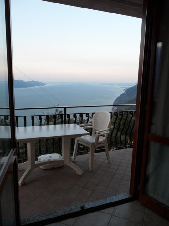 Mit Blick auf den Gardasee Residence La Rotonda