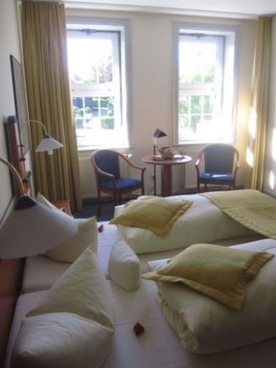 Blick zum Fenster Hotel Goldene Krone