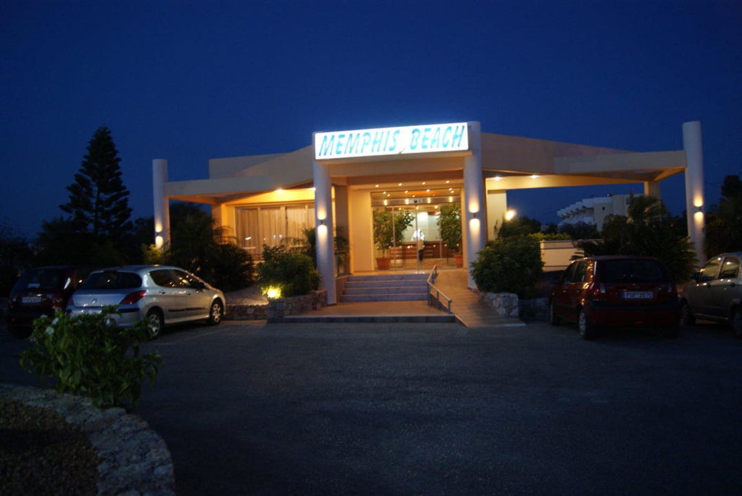 Wejście główne Hotel Memphis Beach