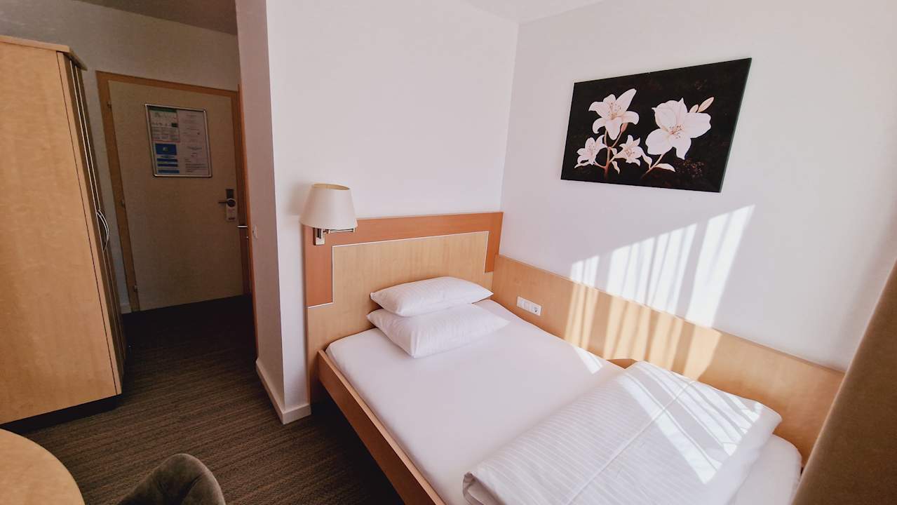 Zimmer Hotel Garni Metzingen