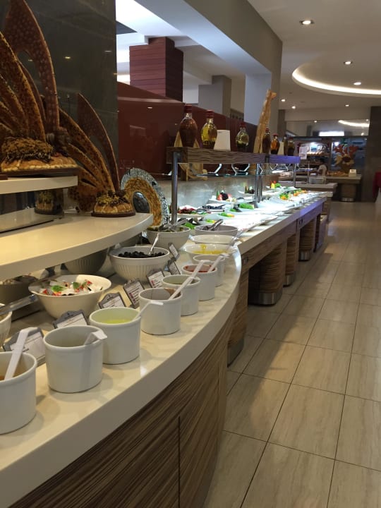 Buffet Port Side Resort Hotel