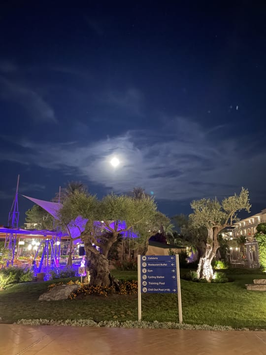 Gartenanlage VIVA Blue & Spa