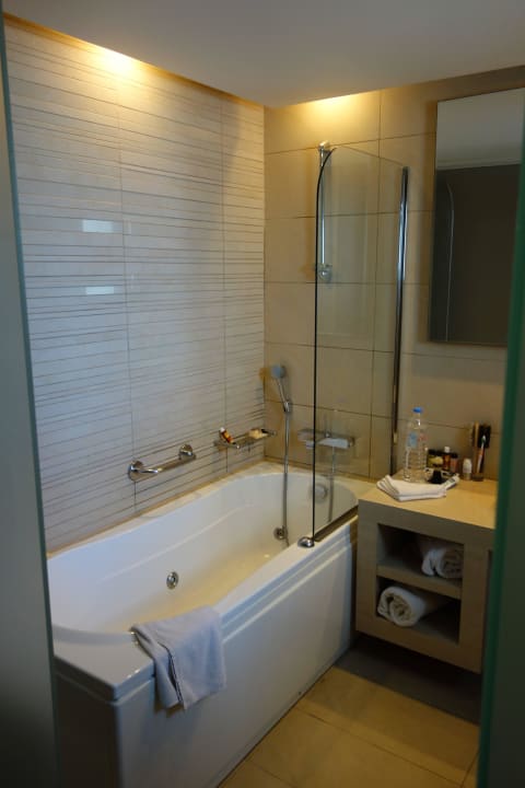 Badezimmer SENTIDO Port Royal Villas & Spa