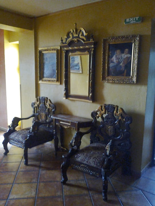 Floor lobby Hotel Ambassador