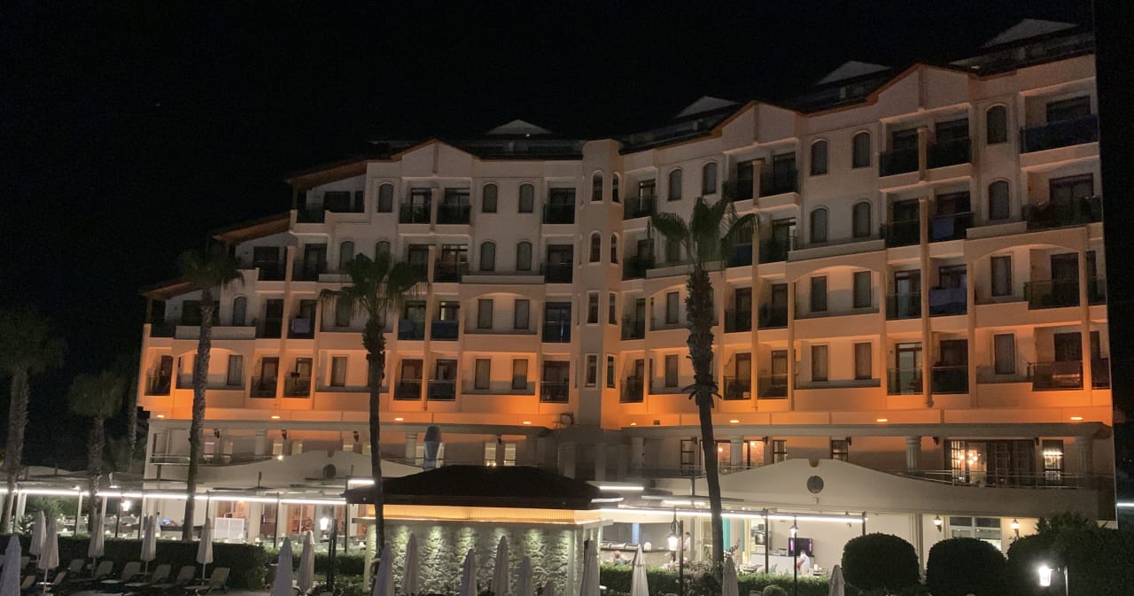 Außenansicht Bella Resort & Spa