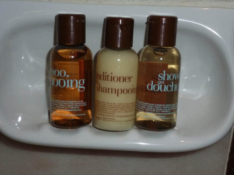 Produkte im Badezimmer Hotel Sheraton Zagreb