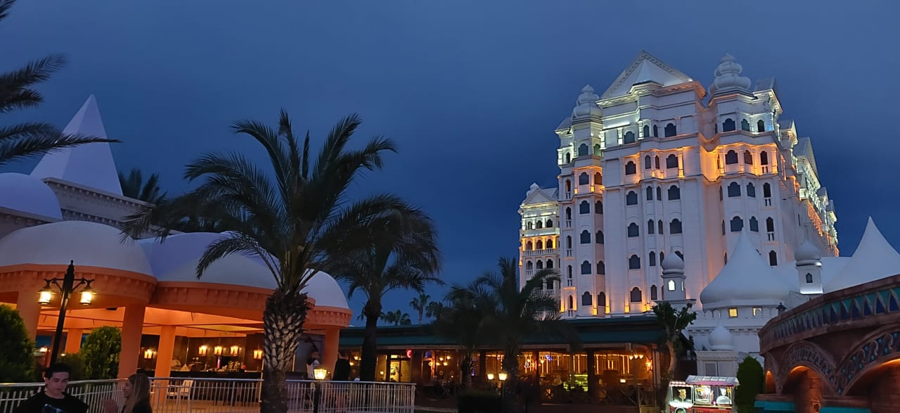 Außenansicht Kamelya Aishen Club