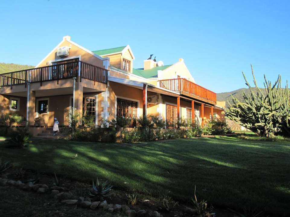 Chalet von außen Montana Guestfarm