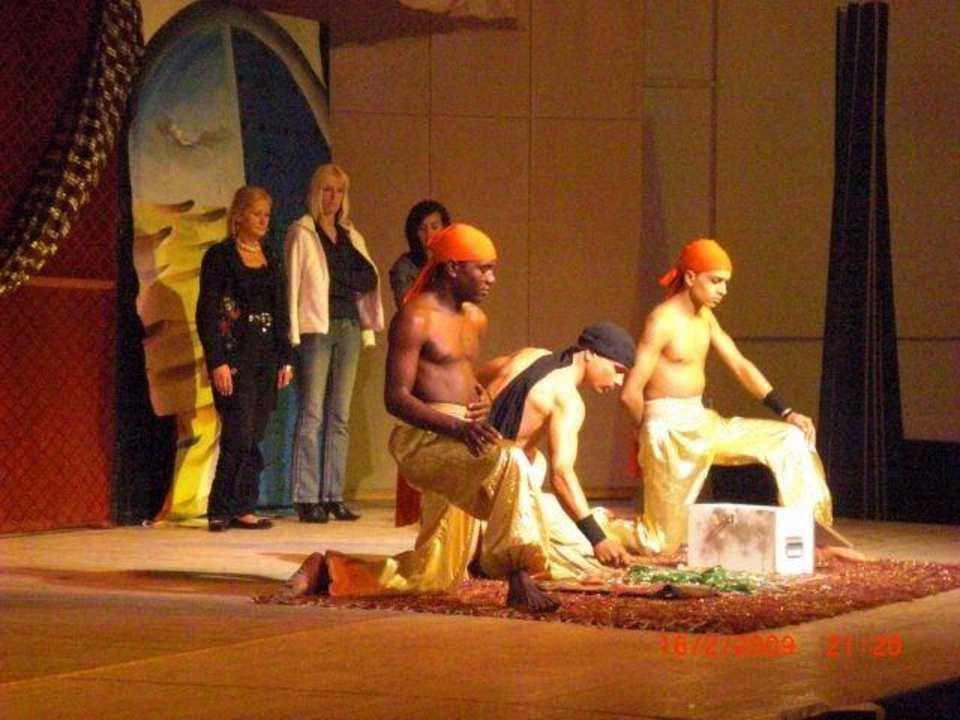 Jeden Tag Unterhaltung Hotel El Mouradi Djerba Menzel