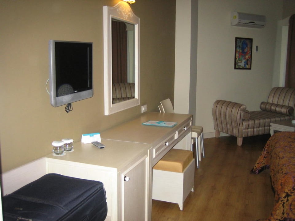 Schreibtisch und Chaiselongue Adalya Resort & Spa - Adults Only