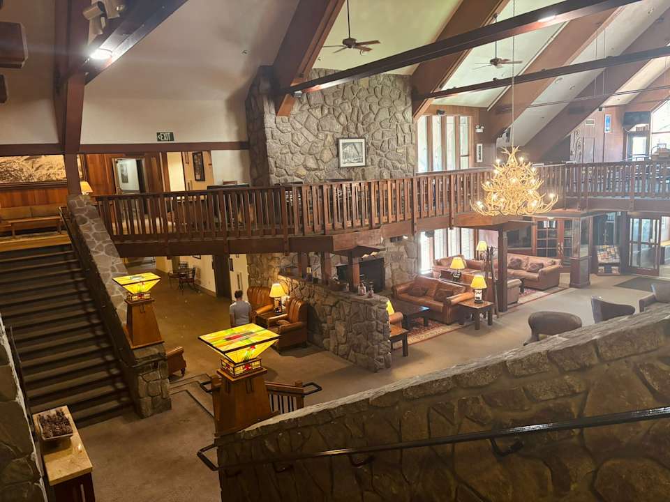 Gastro Hotel Mammoth Mountain Inn