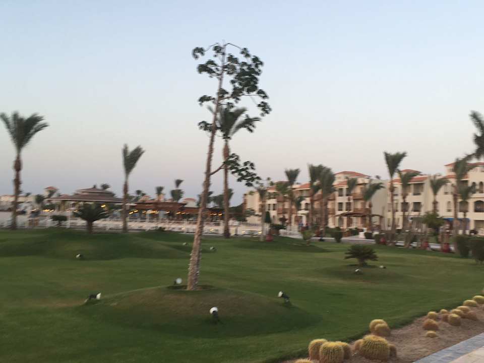 Gartenanlage Pickalbatros Dana Beach Resort - Hurghada