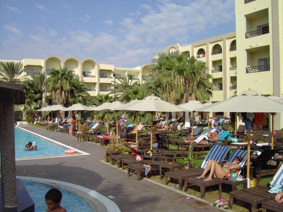 Liegewiese Hotel Paradis Palace