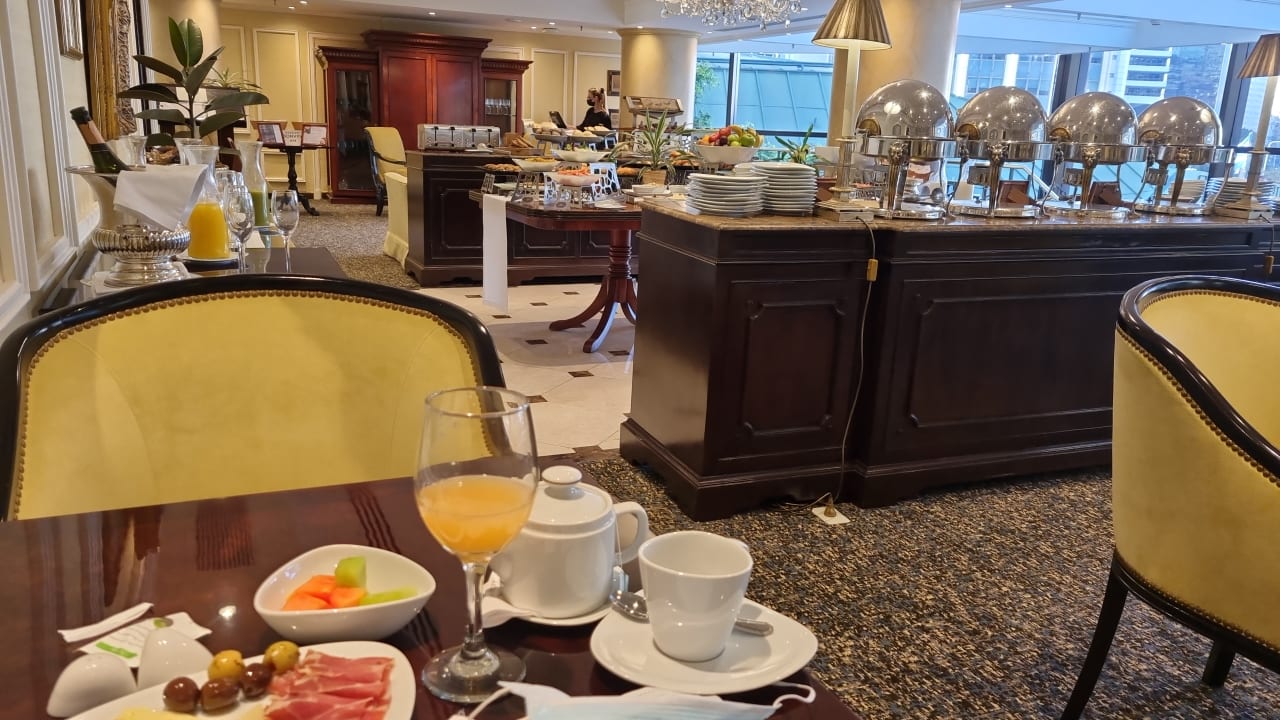 Gastro Hotel Park Tower by Luxury Collection