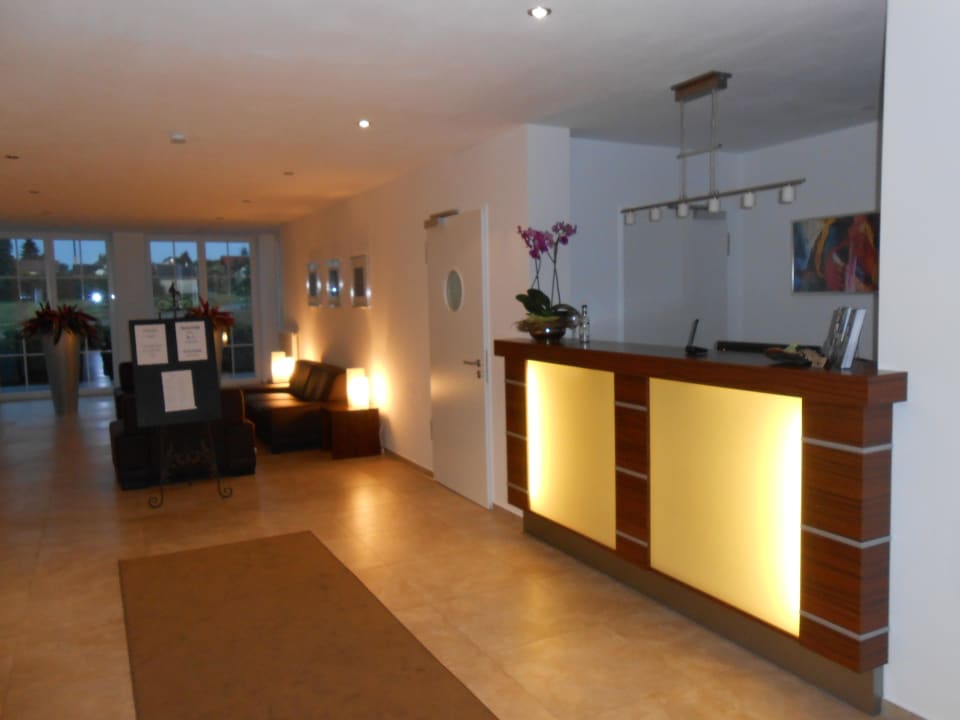 Lobby Hotel Villa Silence