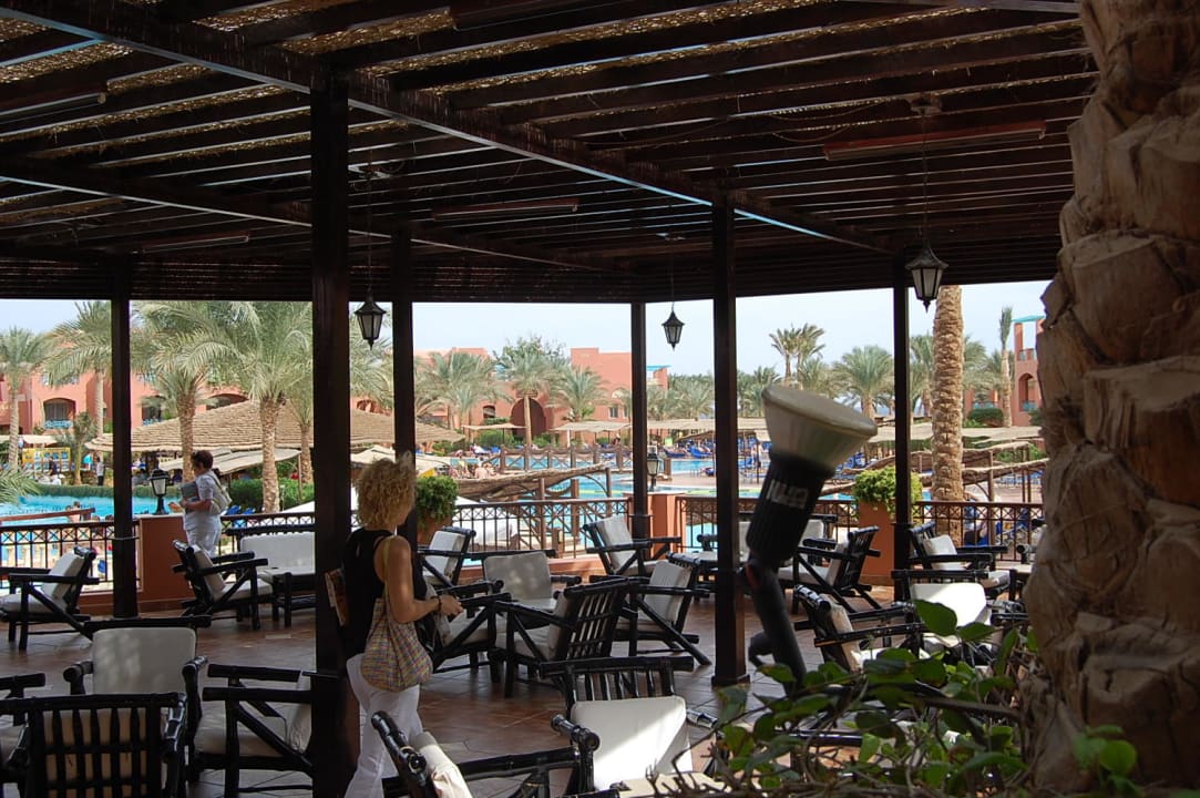 Odpoczynek po pływaniu TUI MAGIC LIFE Redsina Sharm El Sheikh