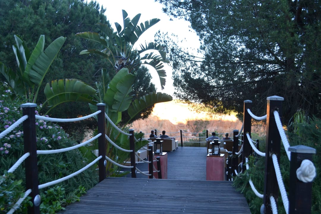 Chill Area PortoBay Falésia
