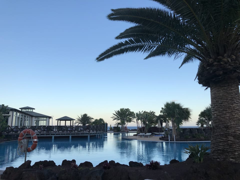 Pool R2 Pajara Beach