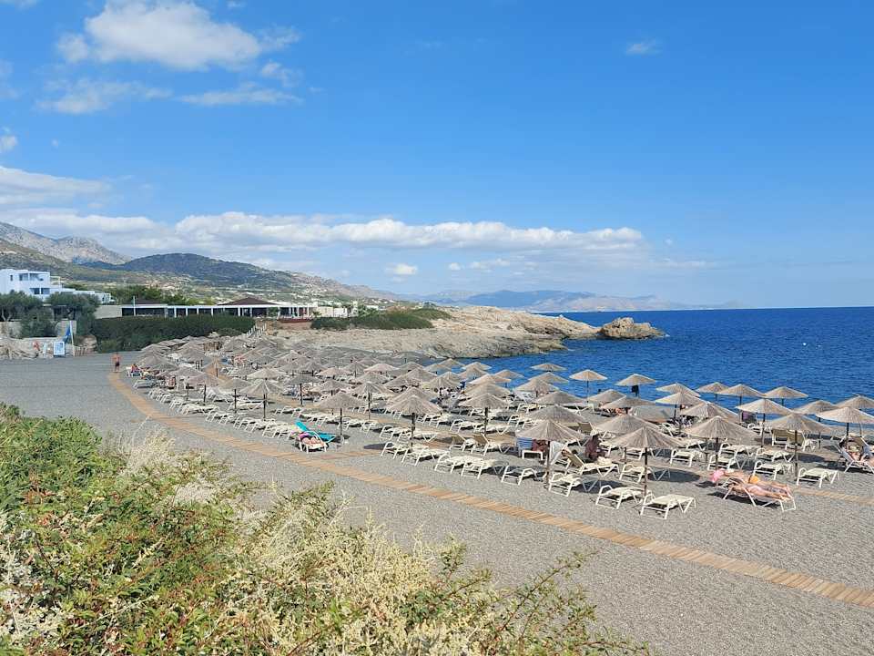 Strand Kakkos Beach Hotel