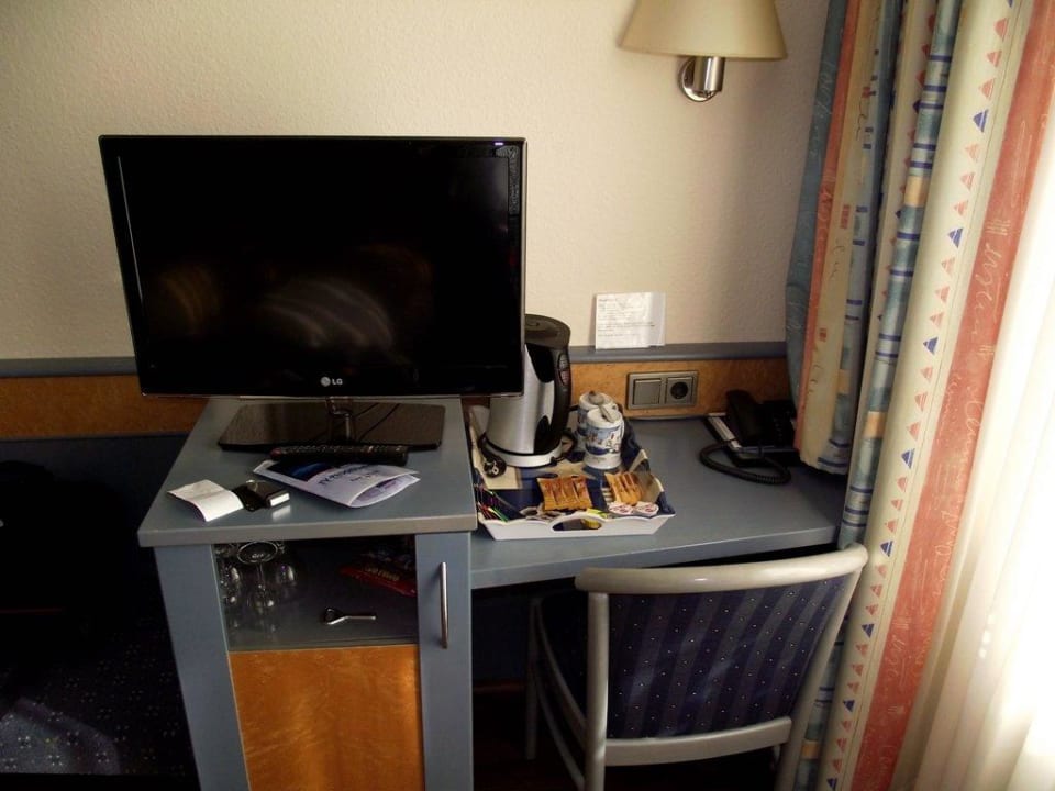 TV + Minibar + kostenloser Kaffee und Tee Apart Hotel Norden