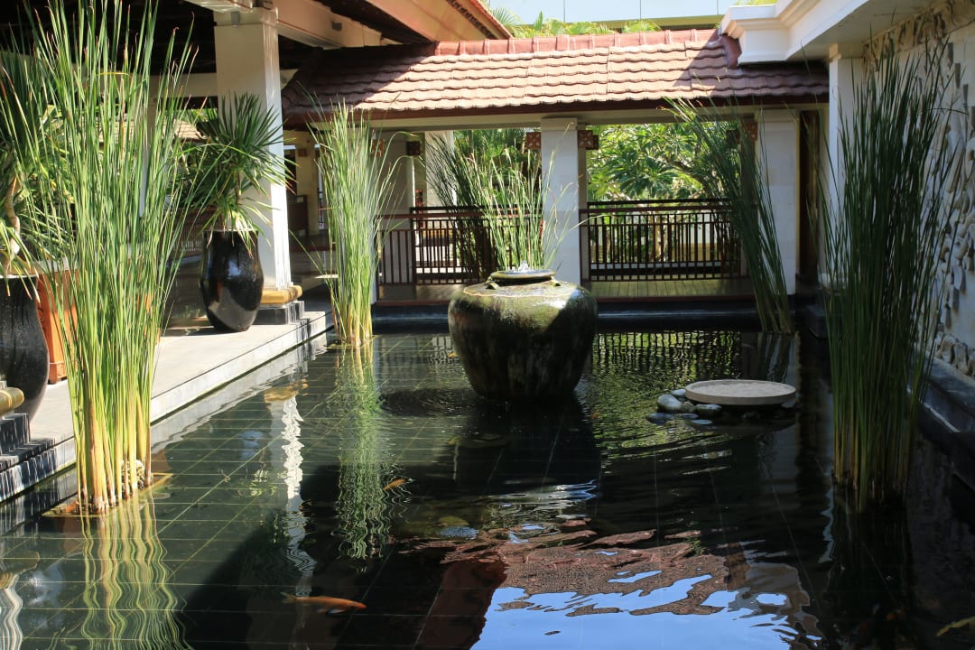 Sehr schön angelegt Nusa Dua Beach Hotel & Spa