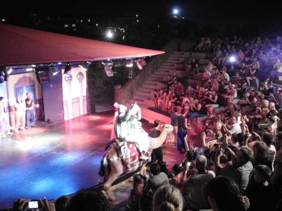 Abend-Animation Sunis Elita Beach Resort & Spa