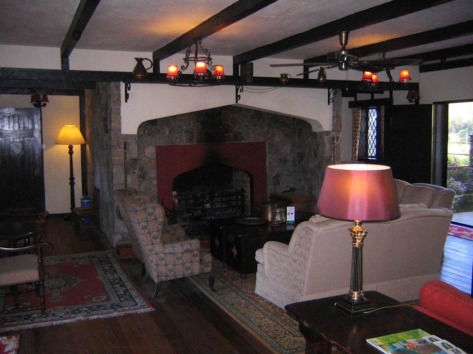 Kamin Hotel The Lakehouse